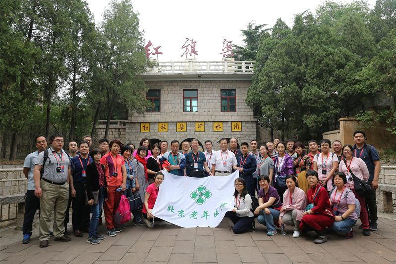 IMG_1585.jpg IMG_1585.jpg