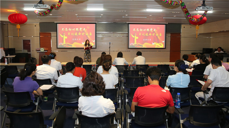 比赛现场.jpg 比赛现场.jpg